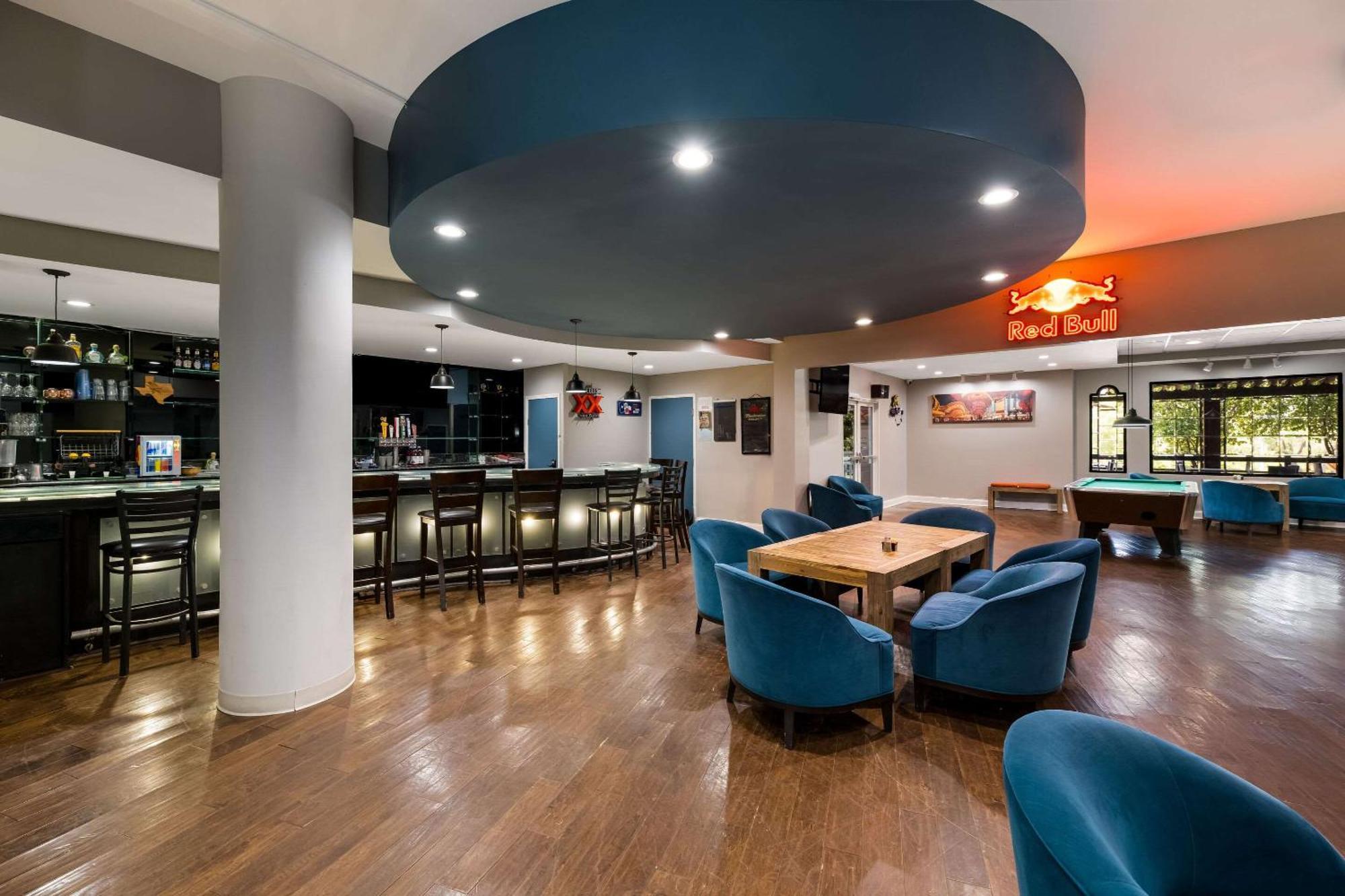Suburban Studios San Angelo Bagian luar foto