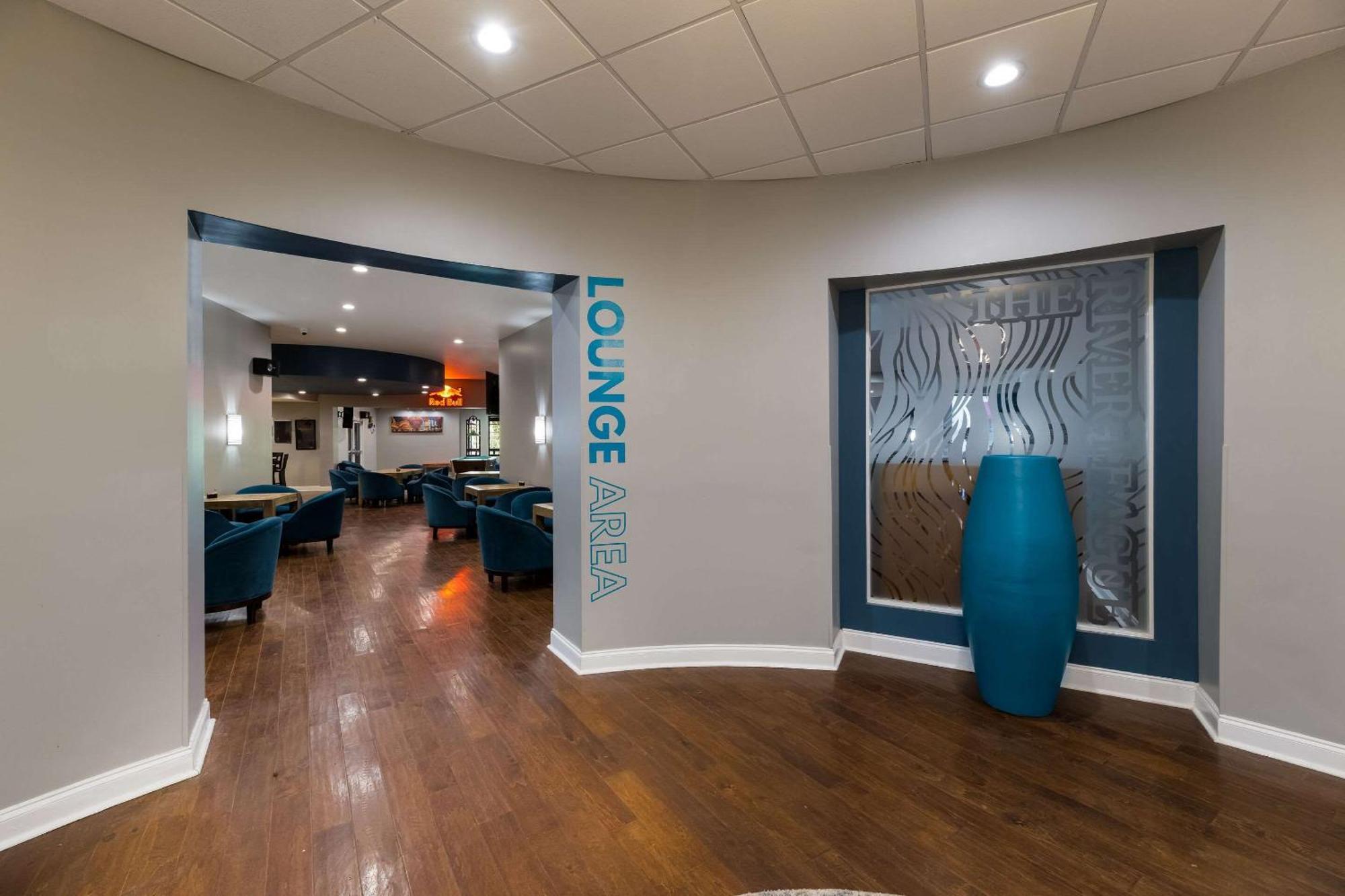 Suburban Studios San Angelo Bagian luar foto